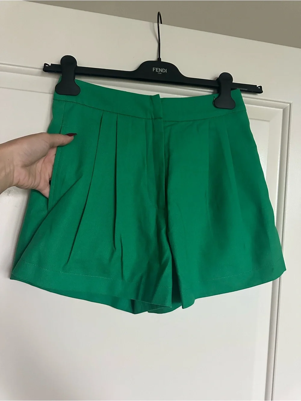NWT Commense Emerald Sleeveless Blazer & Short Set - XS